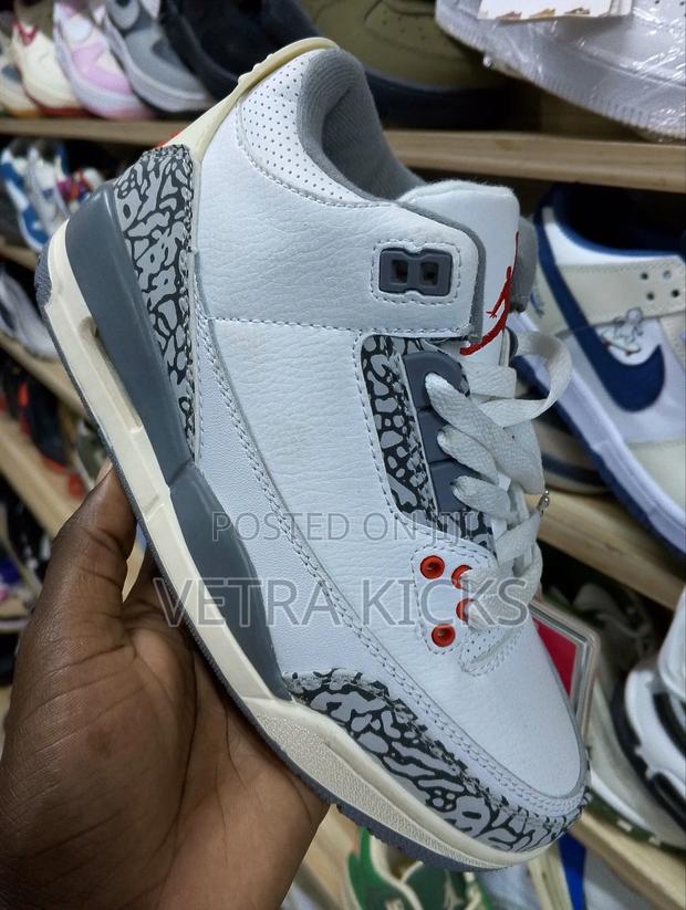 Air Jordan 3 Gray– Classic Streetwear Sneakers