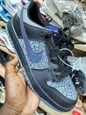 Air Jordan 1 Sb Dunks – Trendy Streetwear Sneakers Spider