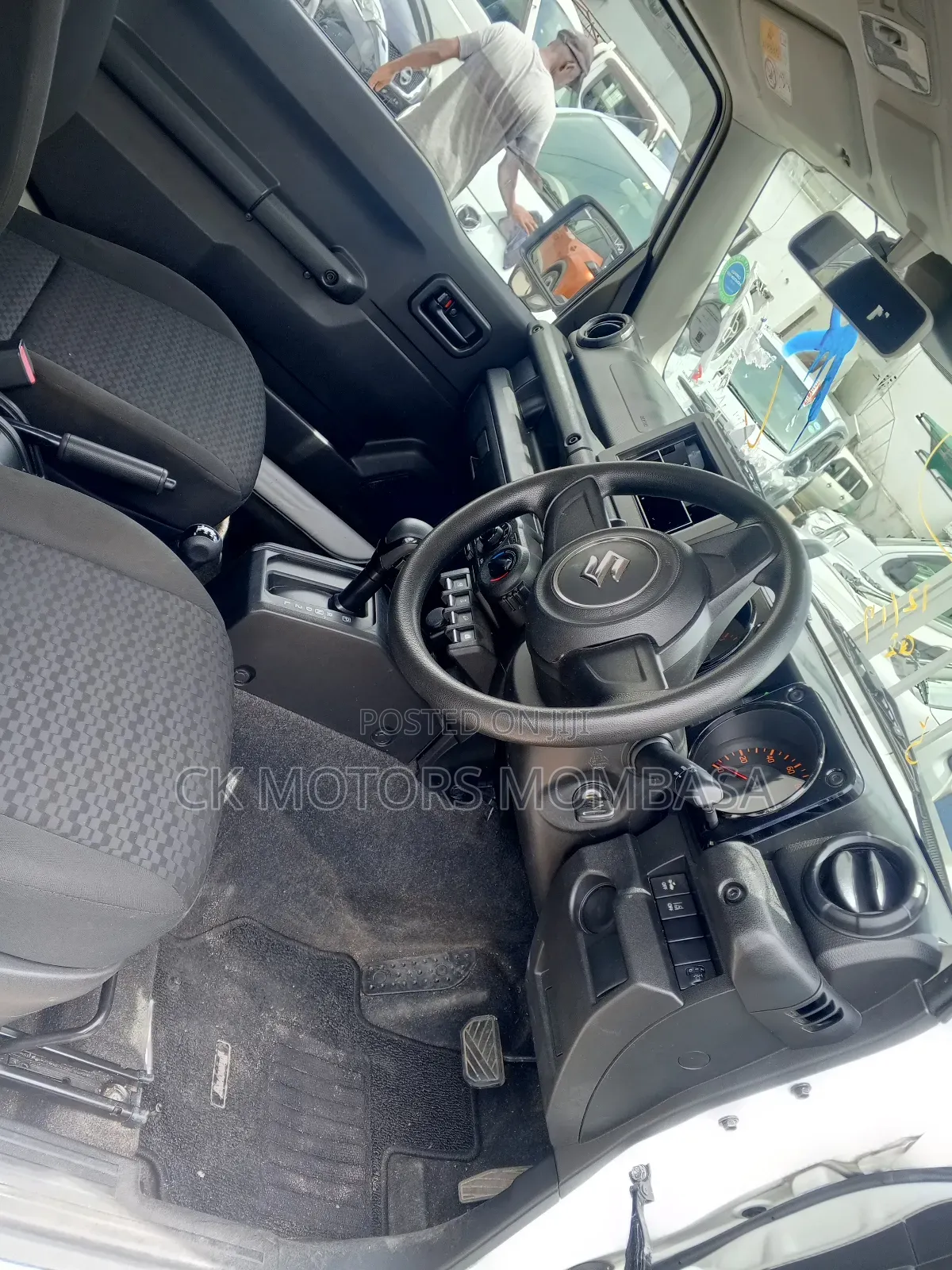 Suzuki Jimny 2019 White