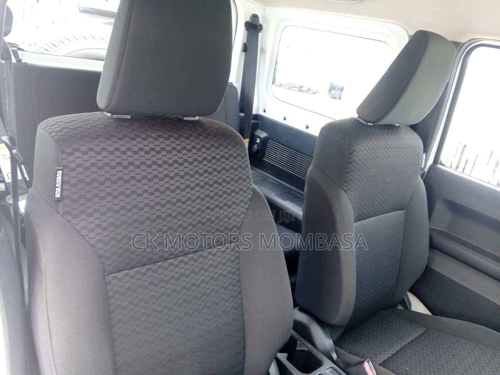 Suzuki Jimny 2019 White