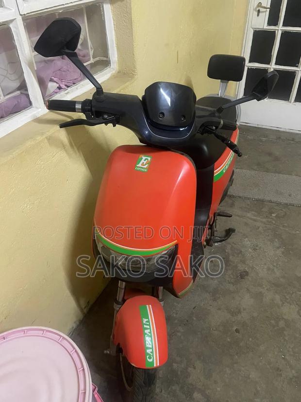 Captain CP150-10 2024 Orange - thumbnail 2