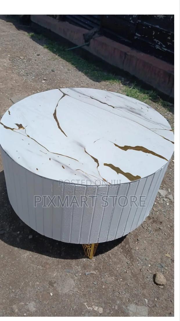 Luxury Fluted Coffee Table With Marble Top Finish
