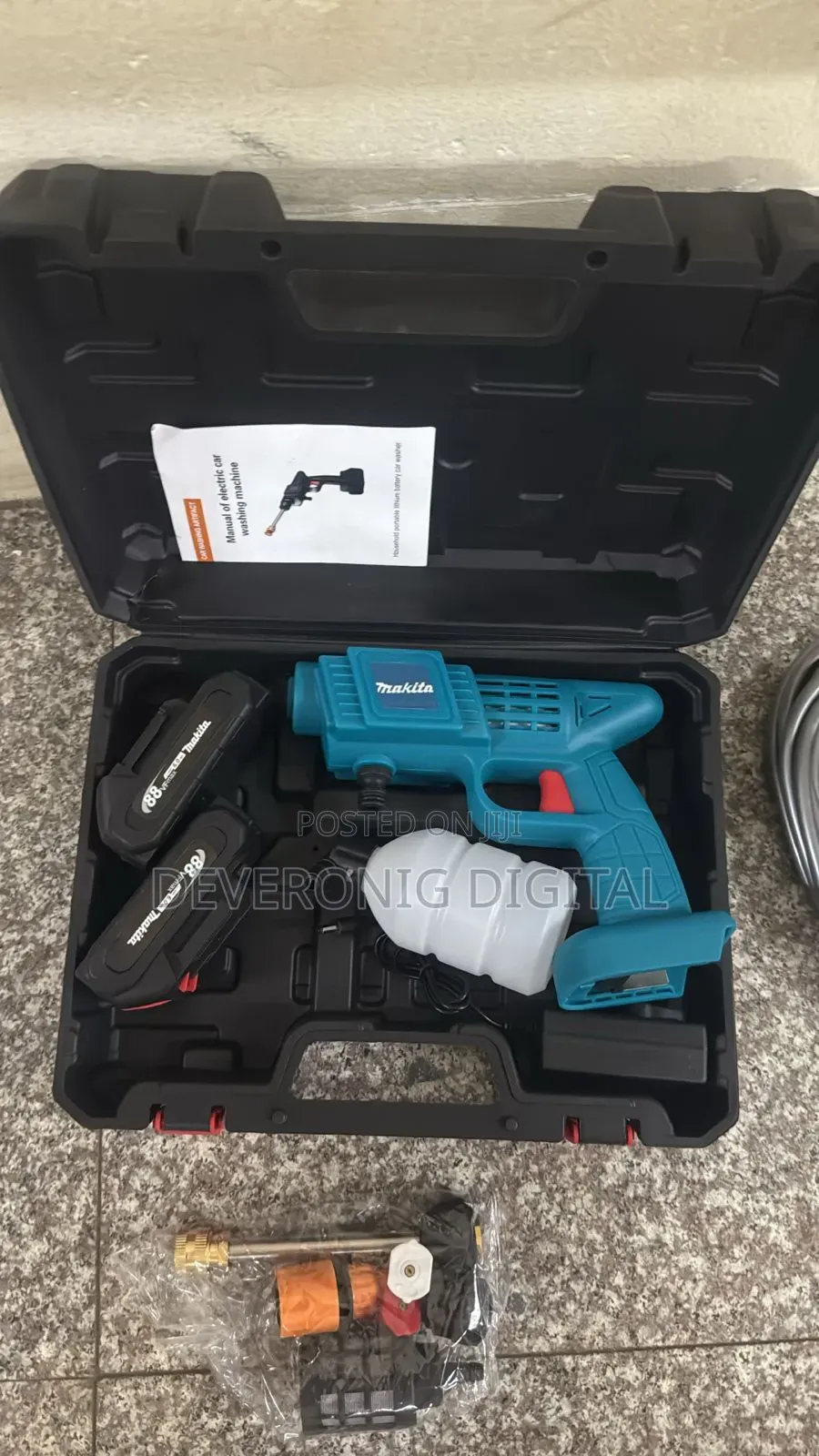 Makita 88 Volts Car Washer Machine