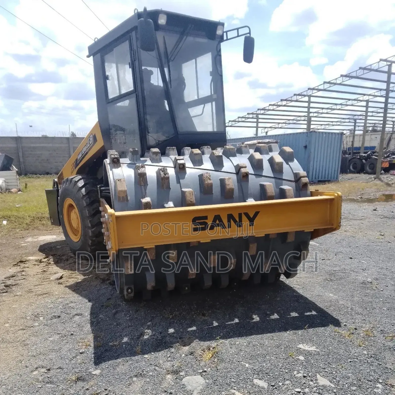 Roller for Work Excavator Wheelloader and Any Earthmovers Machine