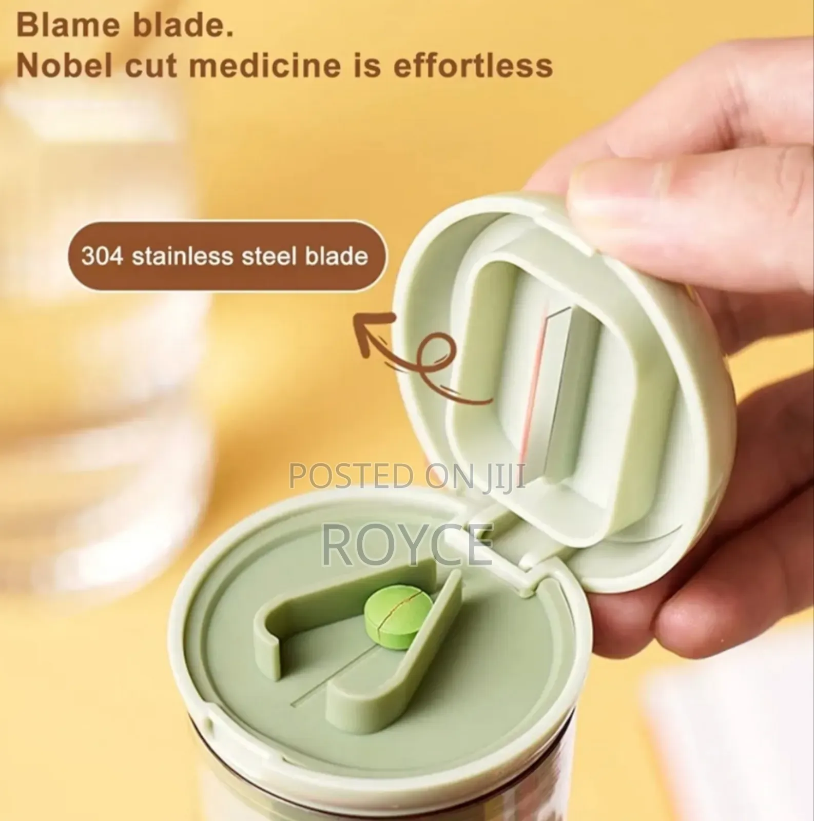 4 in 1 Pill Crusher Medicine Box