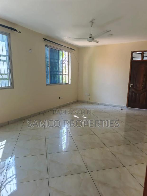 2bdrm Apartment in Bombolulu for rent - thumbnail 4