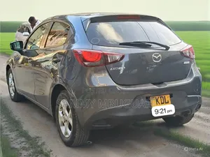 Mazda Demio 2016 Gray