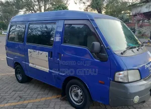 Mazda Bongo 2013 Blue