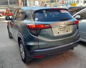 Honda Vezel 1.5 Hybrid 2WD 2020 Green