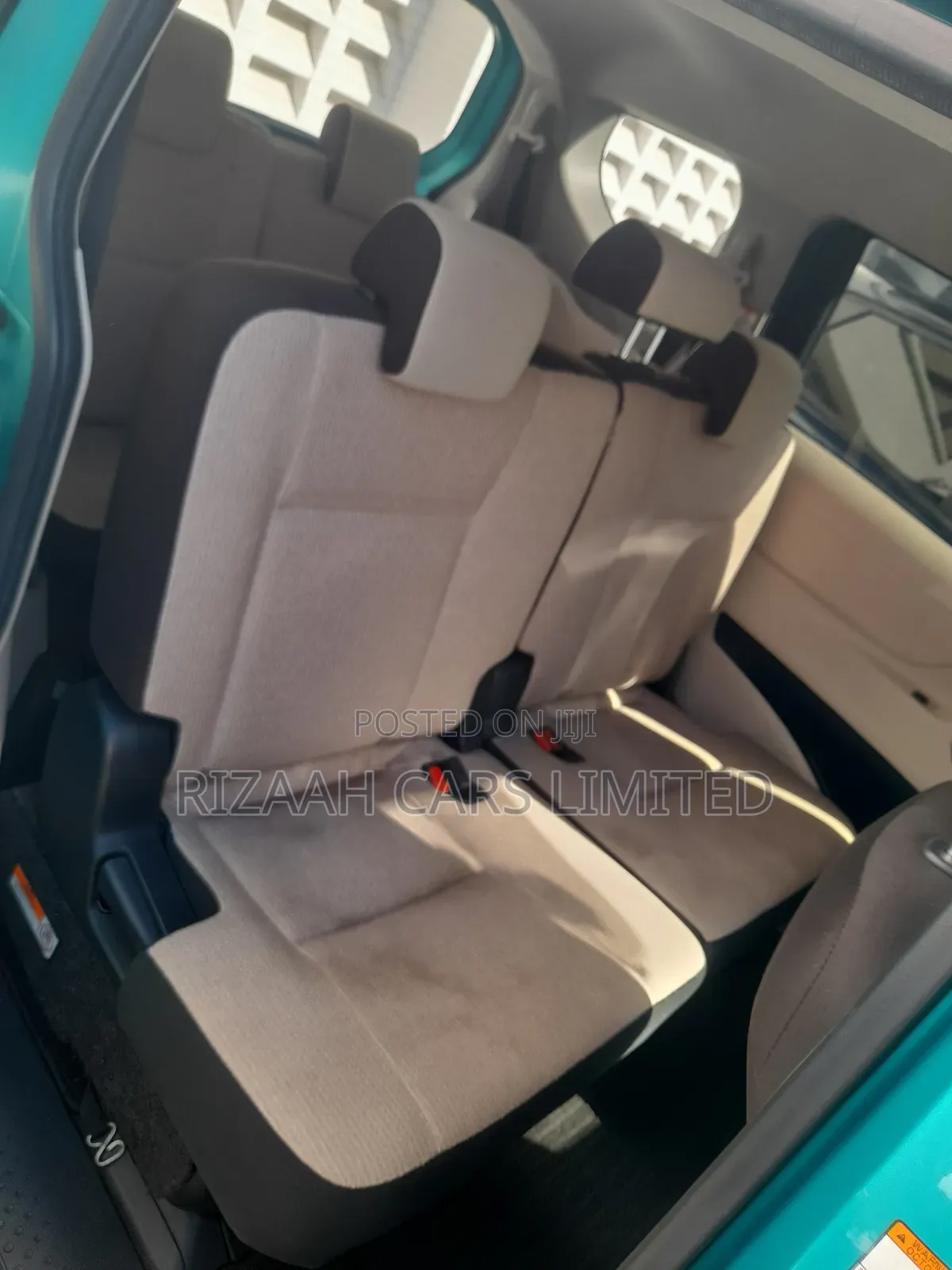 Toyota Sienta 2018 Green
