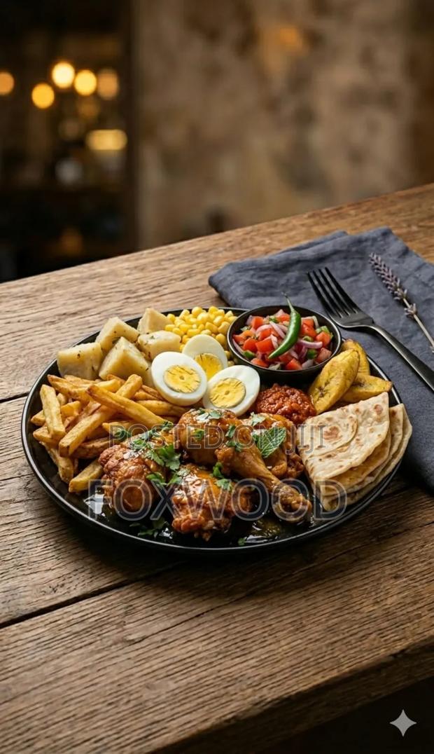 Ceramic Round Black Platter 10.5' - thumbnail 5
