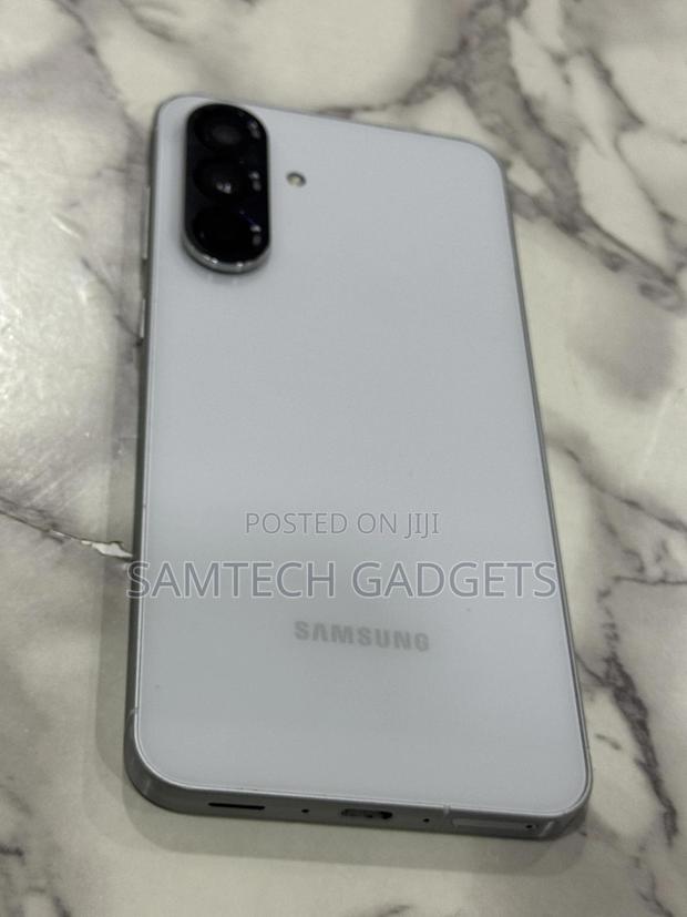 Samsung Galaxy A56 256 GB White - thumbnail 2
