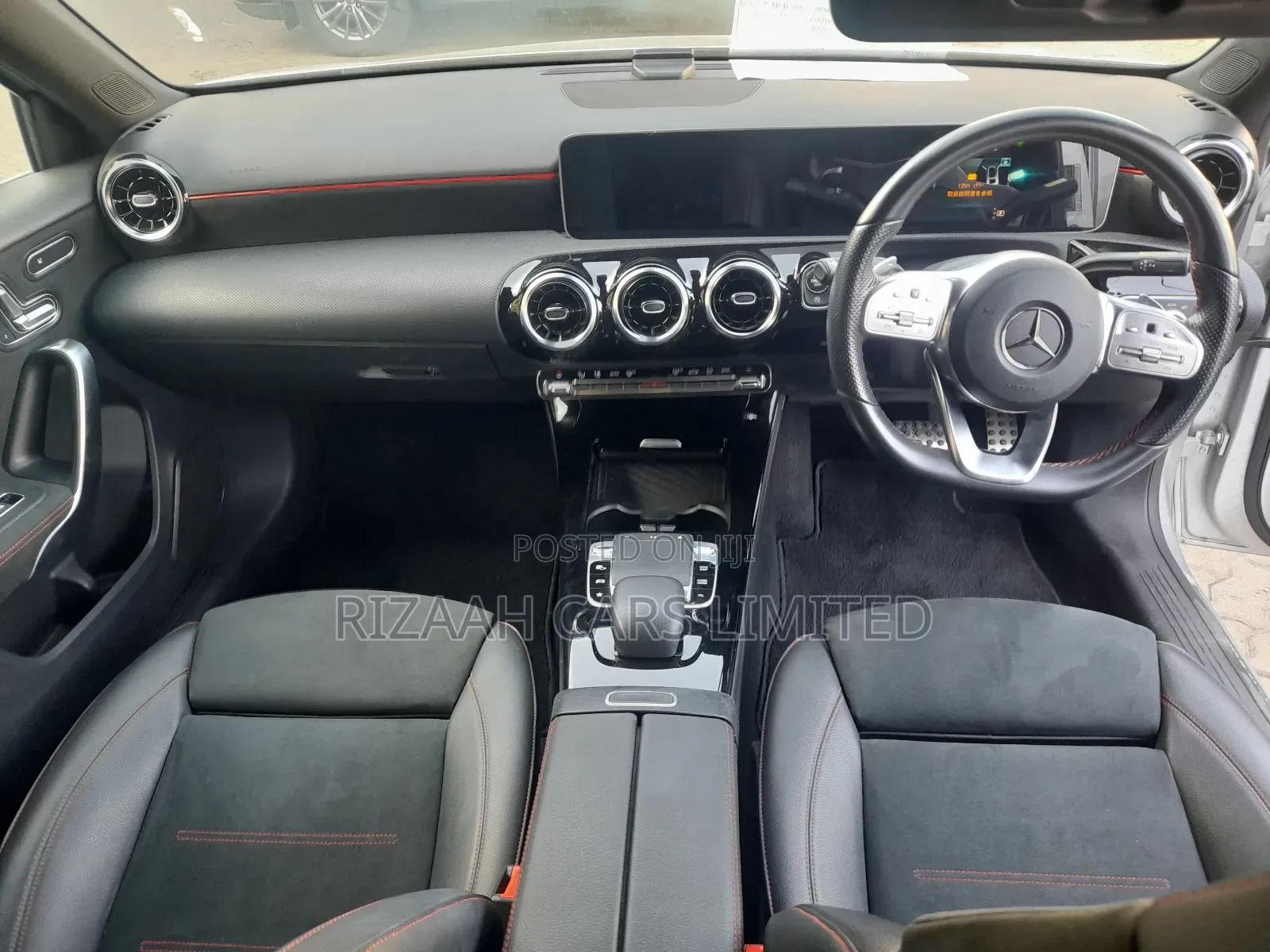 Mercedes-Benz A-Class 2018 Silver