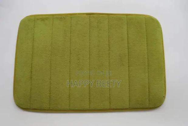 Super Absorbent Memory Foam Bath Mat - thumbnail 4