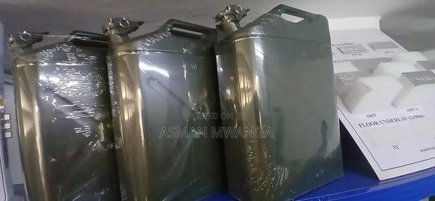 Metal Fuel Jerrican 20l. - main view
