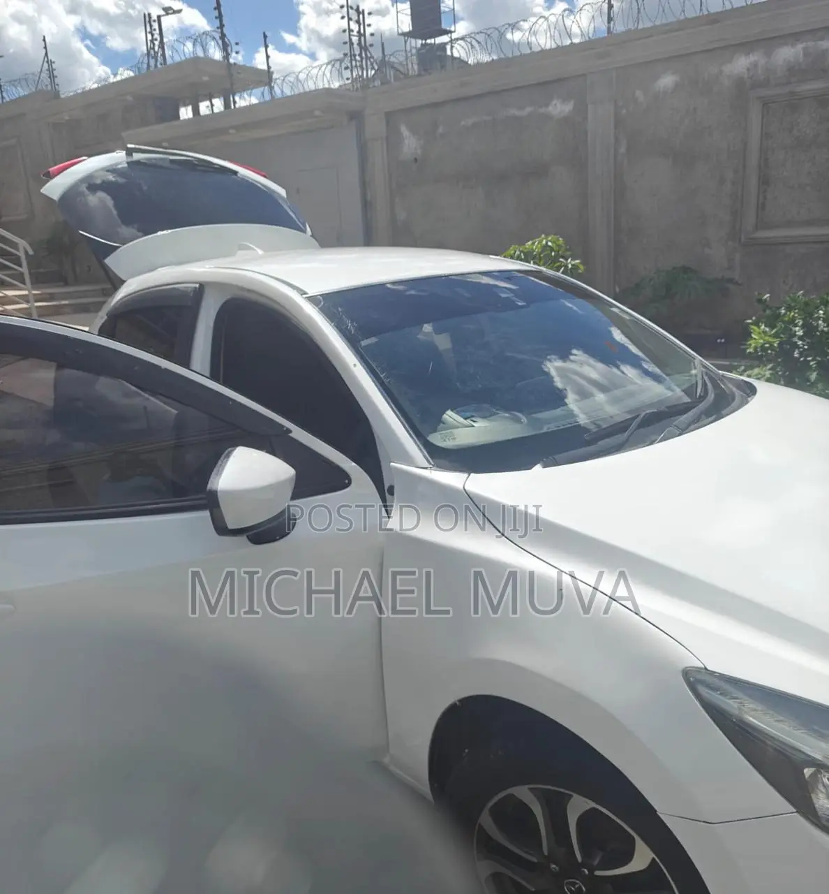 Mazda Demio 2016 White