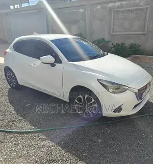 Mazda Demio 2016 White