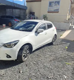 Mazda Demio 2016 White