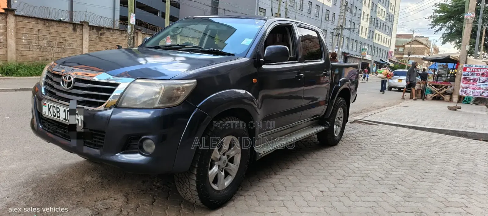 Toyota Hilux 2014 Black