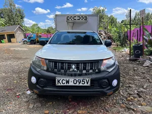 Mitsubishi L200 2016 White