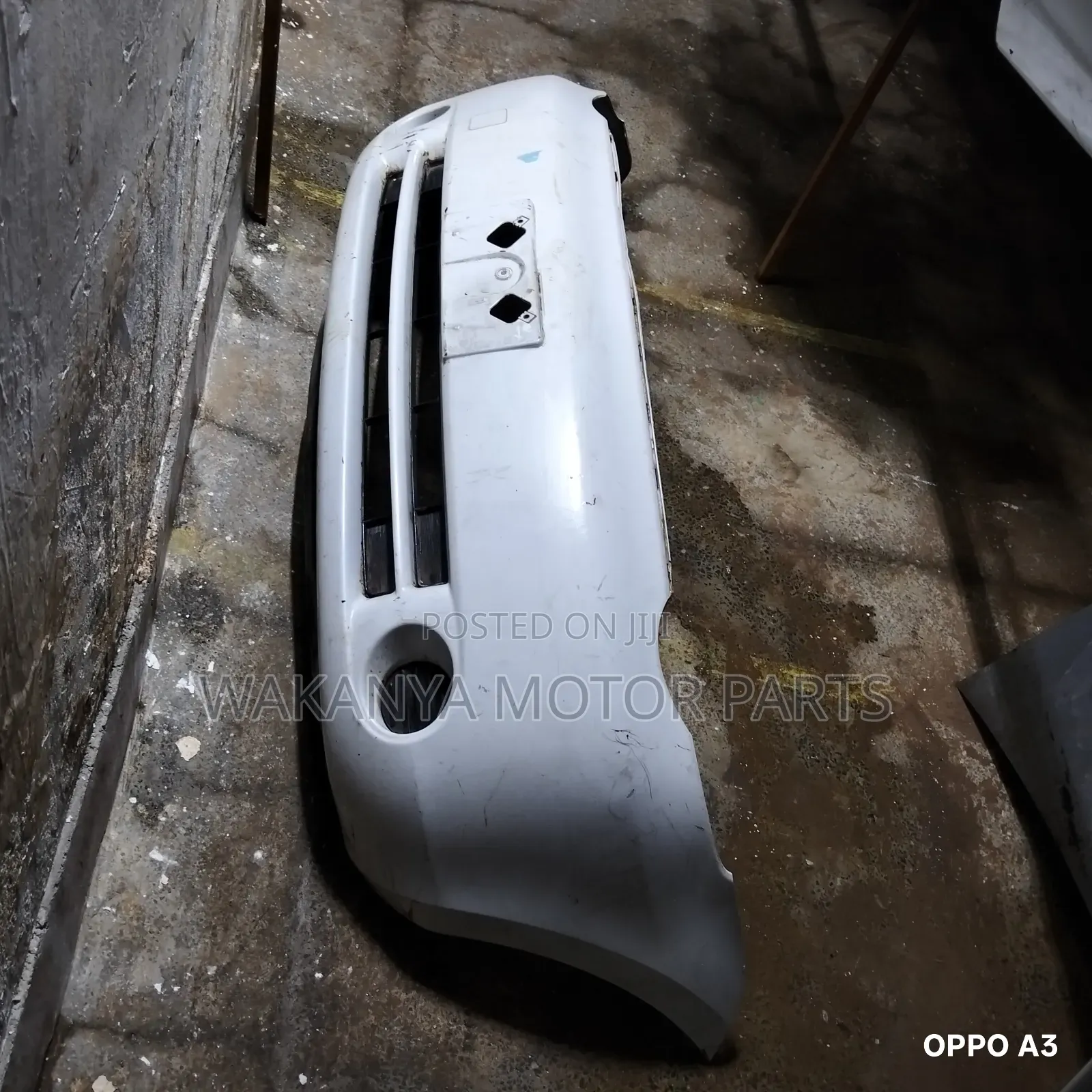 Toyota Sienta Model 2005/2006 Front Bumper, Clean Ex Japan Parts