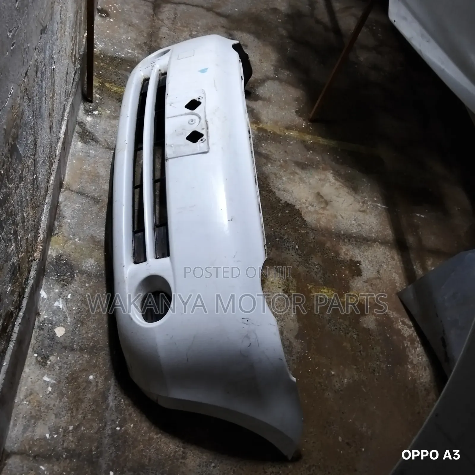 Toyota Sienta Model 2005/2006 Front Bumper, Clean Ex Japan Parts