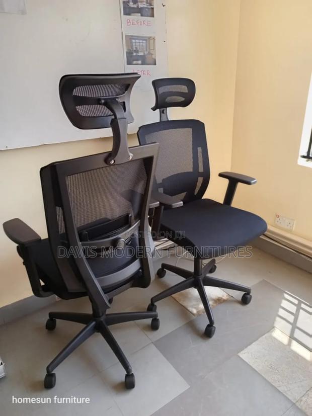 Mesh-Backed Office Chair - main view
