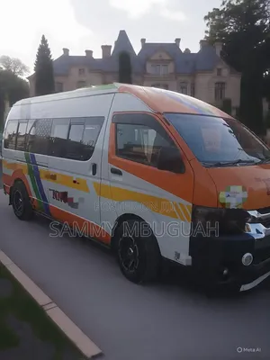 Toyota HiAce 2017 White