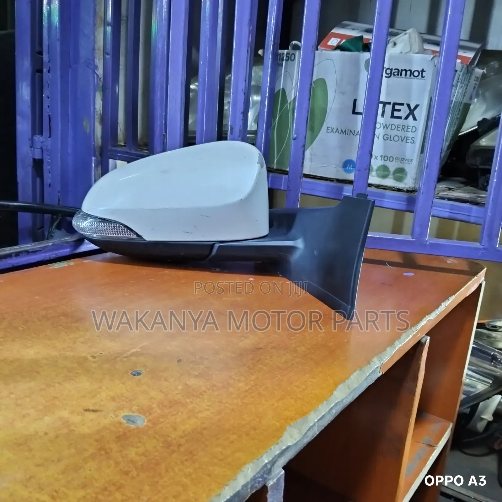 Toyota Vitz Model 2012/2013/2015/2017 Power Side Mirror With Blinker