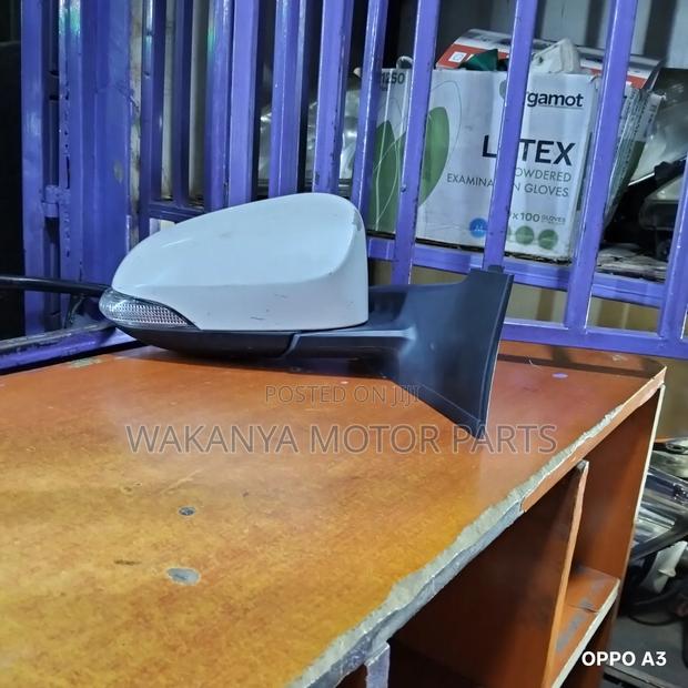 Toyota Vitz Model 2012/2013/2015/2017 Power Side Mirror With Blinker - thumbnail 3
