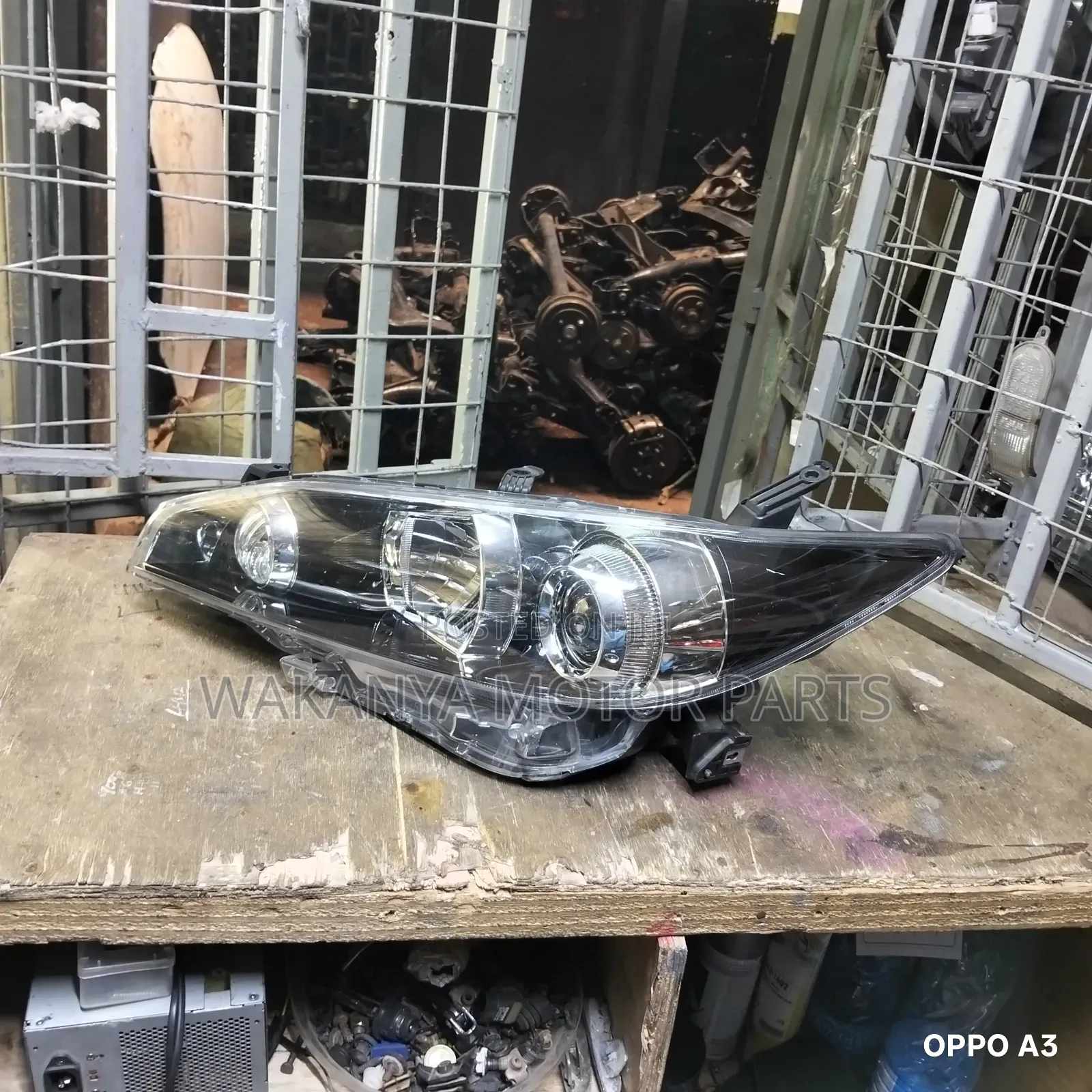 Toyota Wish Non Xenon Headlamp, Models 2009/2012/2015. Ex Japan
