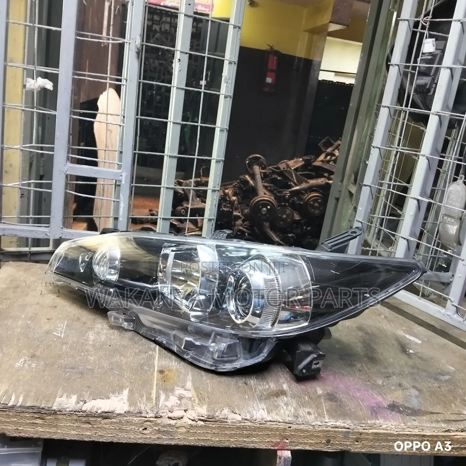 Toyota Wish Non Xenon Headlamp, Models 2009/2012/2015. Ex Japan
