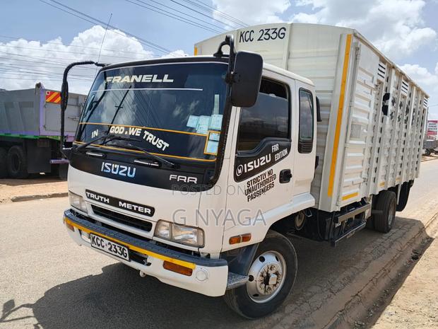 Isuzu FRR Covered Body 2015 - thumbnail 3