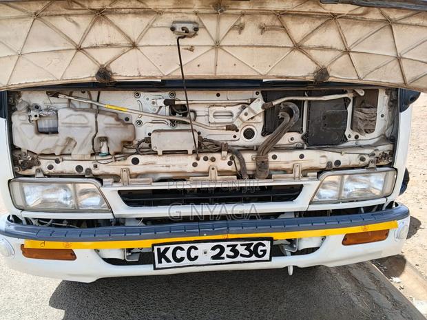 Isuzu FRR Covered Body 2015 - thumbnail 6