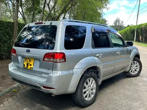 Ford Escape XLT 4WD 2009 Silver