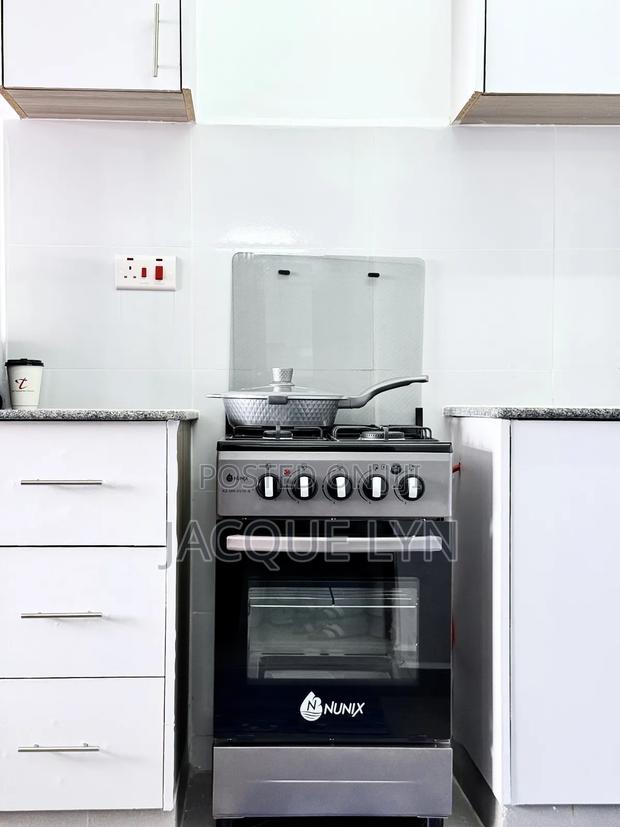 Studio Unit Available for BNB - thumbnail 4