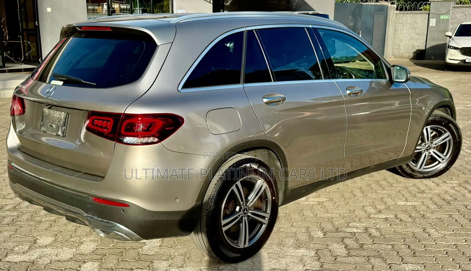 Mercedes-Benz GLC-Class 2020 Gold