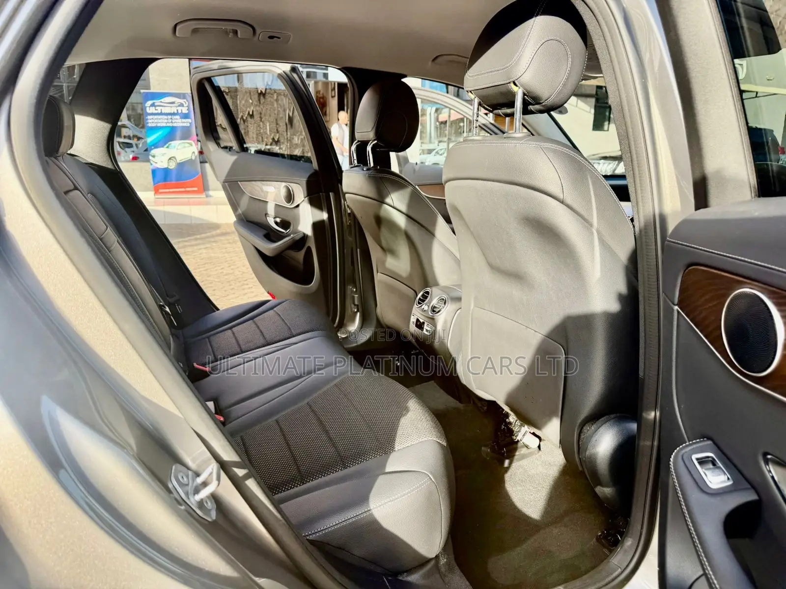 Mercedes-Benz GLC-Class 2020 Gold