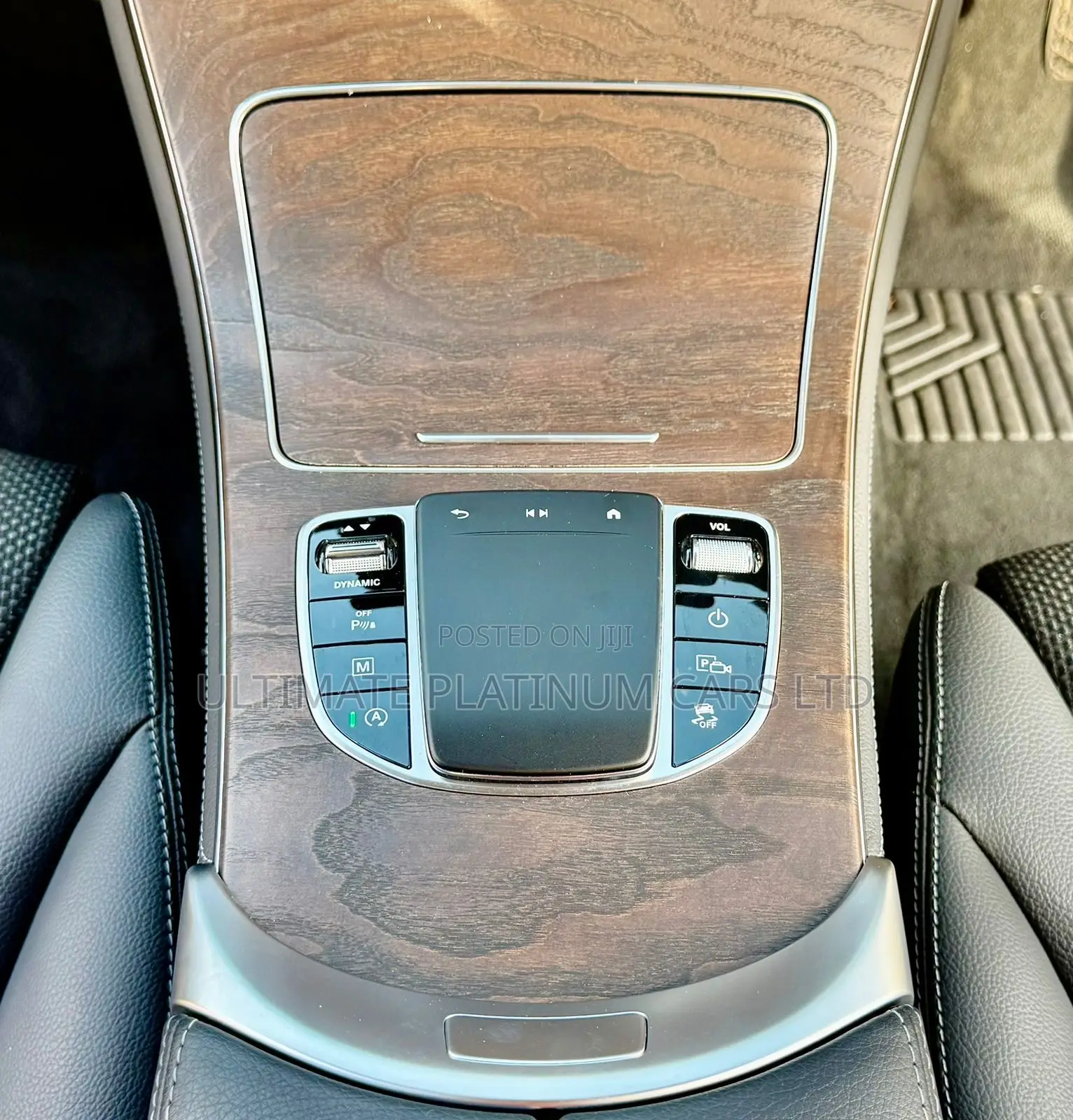 Mercedes-Benz GLC-Class 2020 Gold