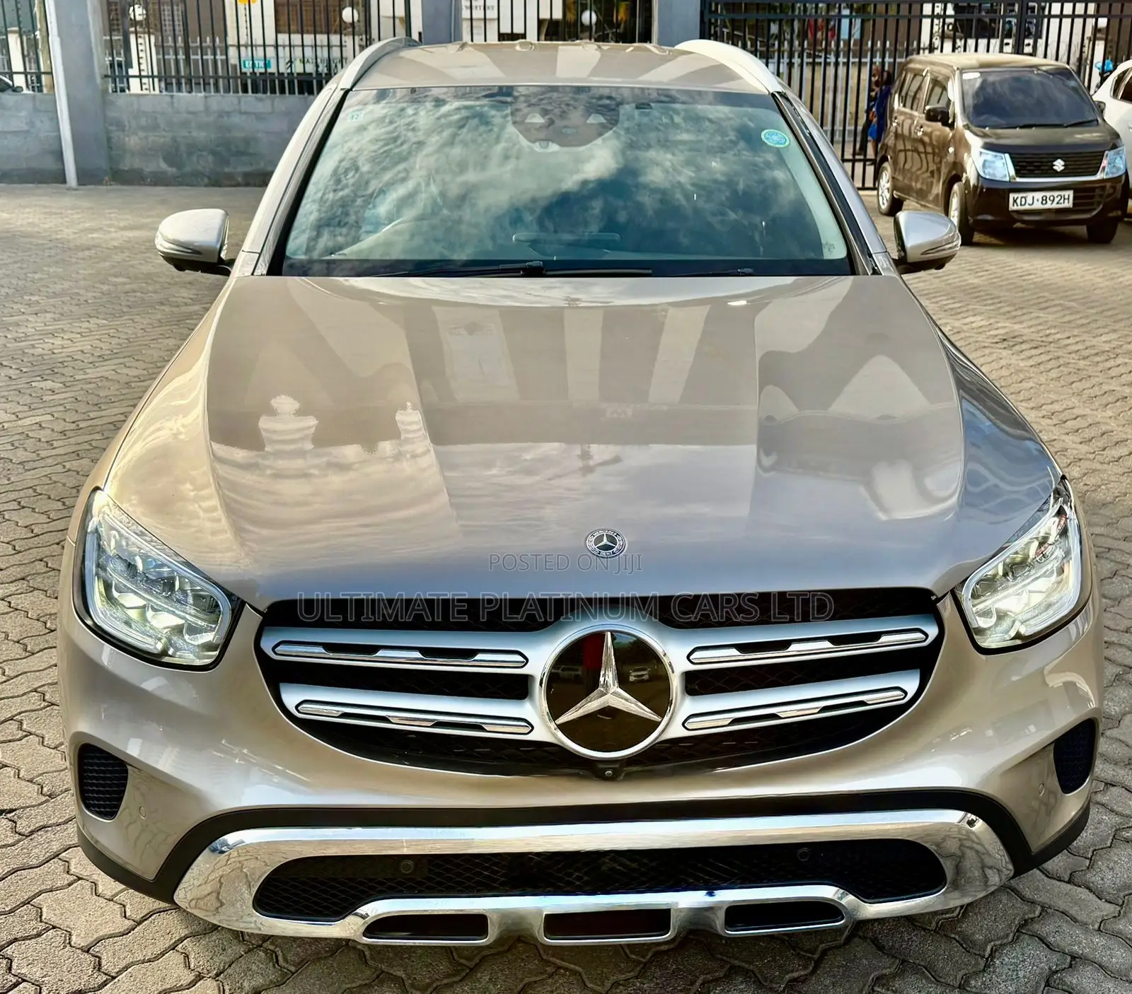 Mercedes-Benz GLC-Class 2020 Gold