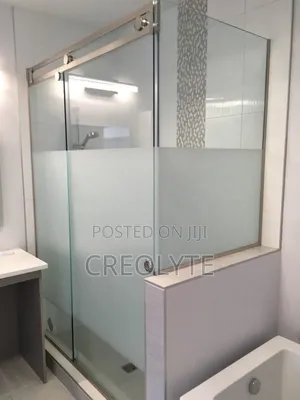 Frosted Glass Cubicle Installation