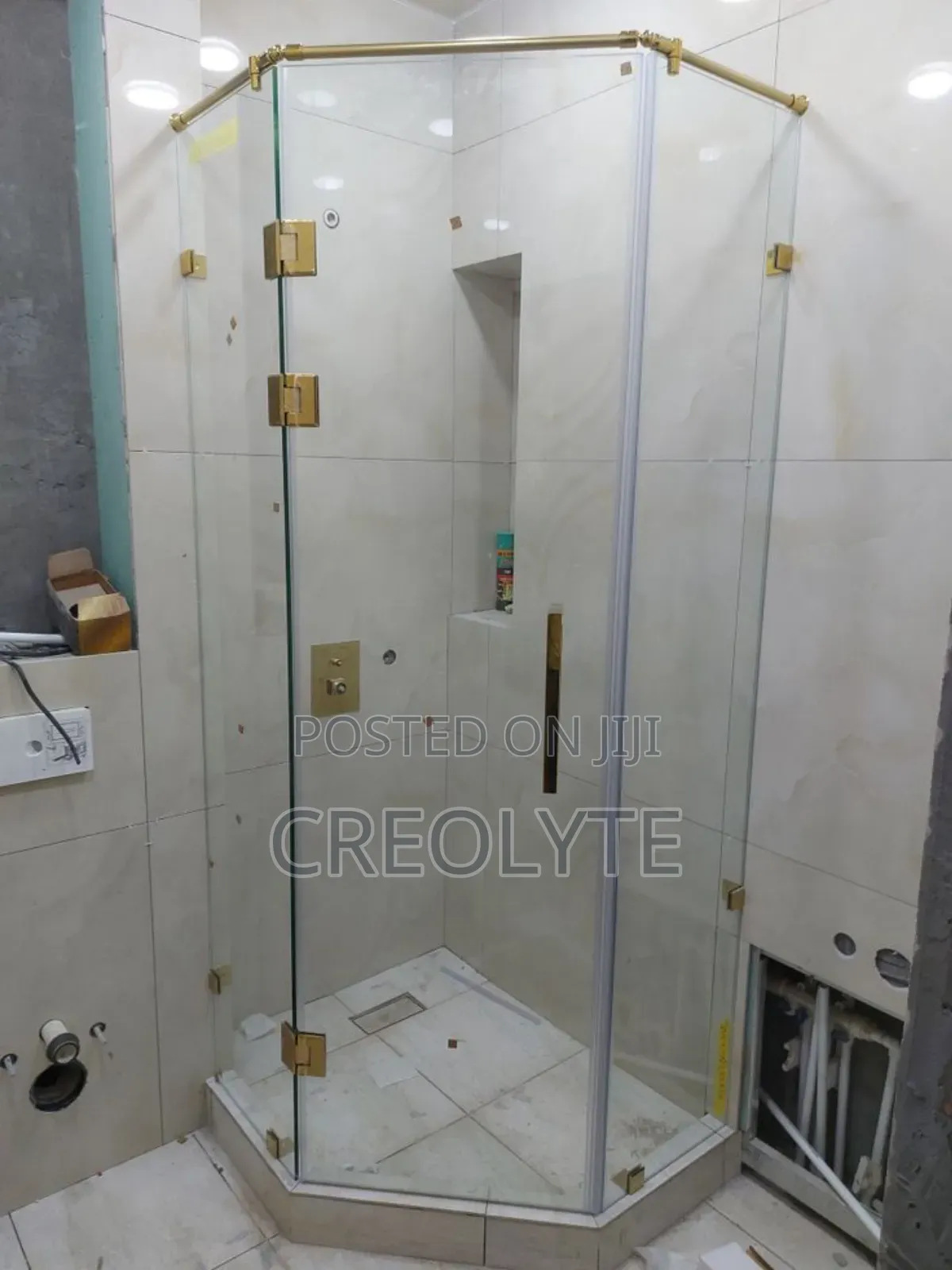 Corner Section Glass Cubicle