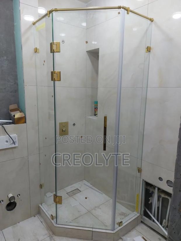 Corner Section Glass Cubicle - thumbnail 2