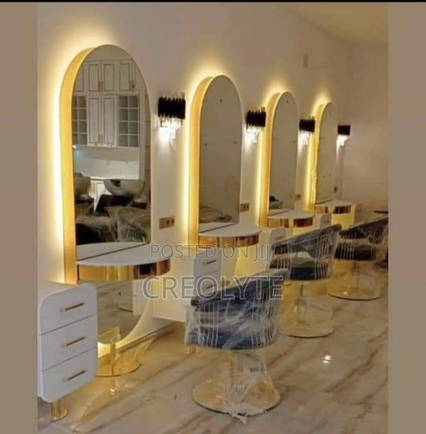 Wall Mirrors With Lights - thumbnail 2