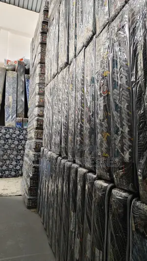 4 1⁄2x6ftx10in Fortress Premium Quilted Fibre Mattress + 2free Pillows