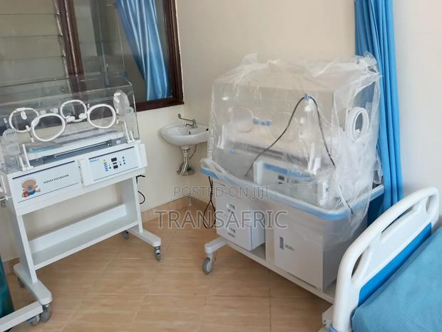 Infant Incubator+ Phototherapy Light - thumbnail 5