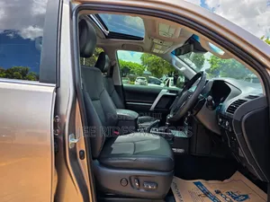 Toyota Land Cruiser Prado 2.8 2021 Gray