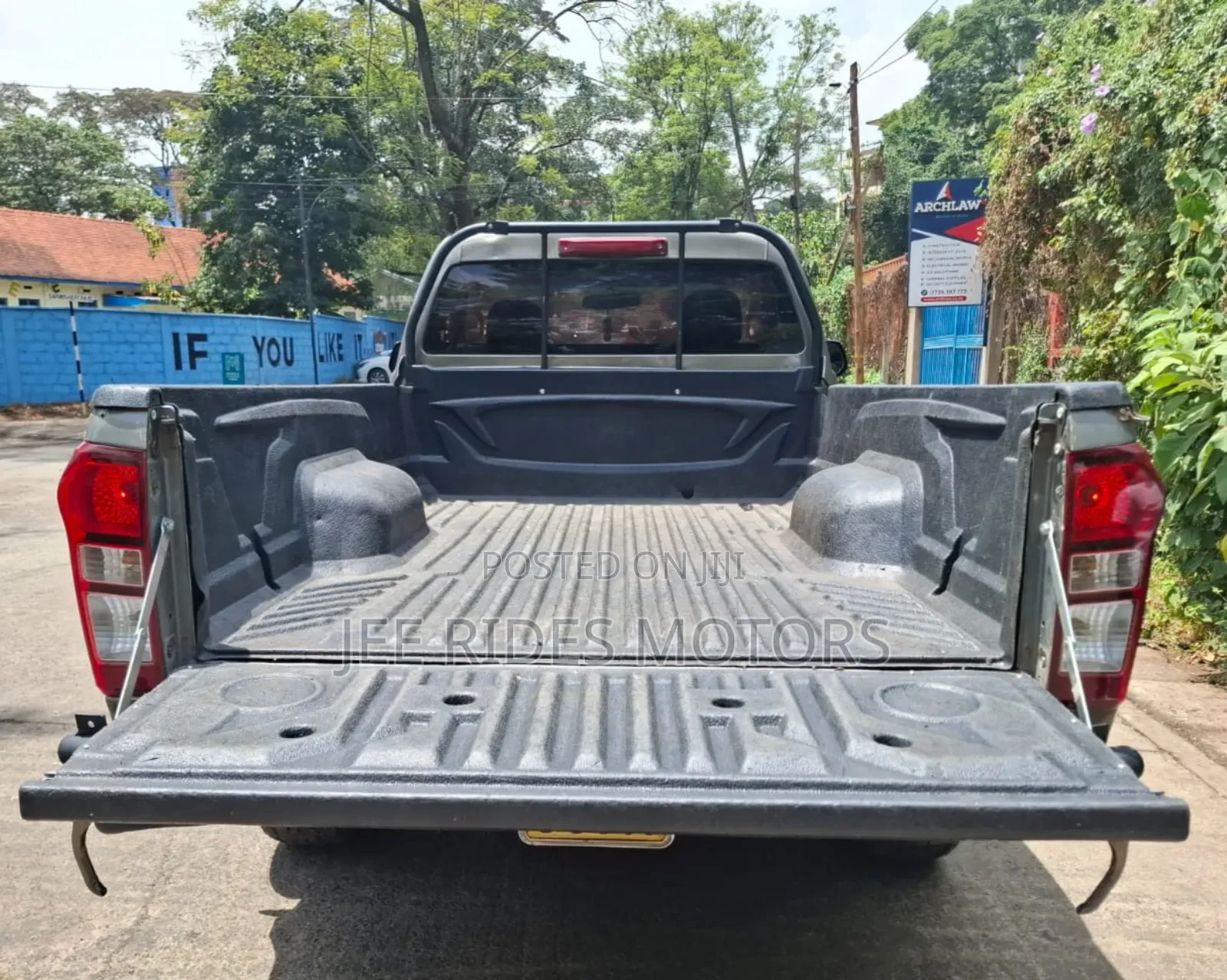 Isuzu D-MAX 2022 Gray
