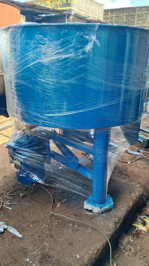 Concrete Pan Mixer - thumbnail 2