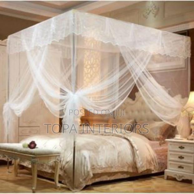 Diy-Friendly White Square Mosquito Nets With Four Metallic Stands